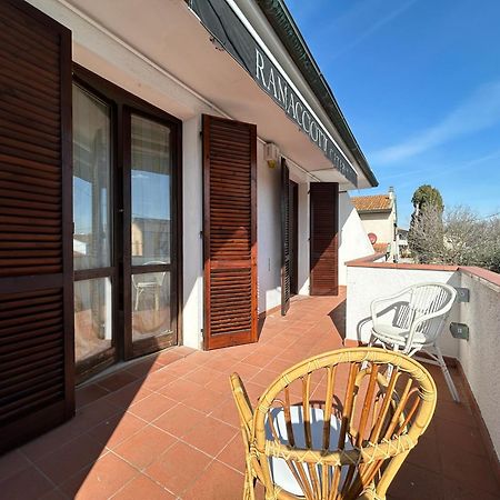 Appartamento La Casa Di Simo Montecalvoli Buitenkant foto