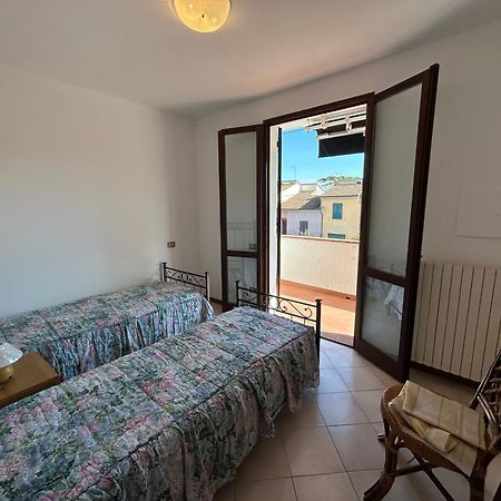 Appartamento La Casa Di Simo Montecalvoli Buitenkant foto