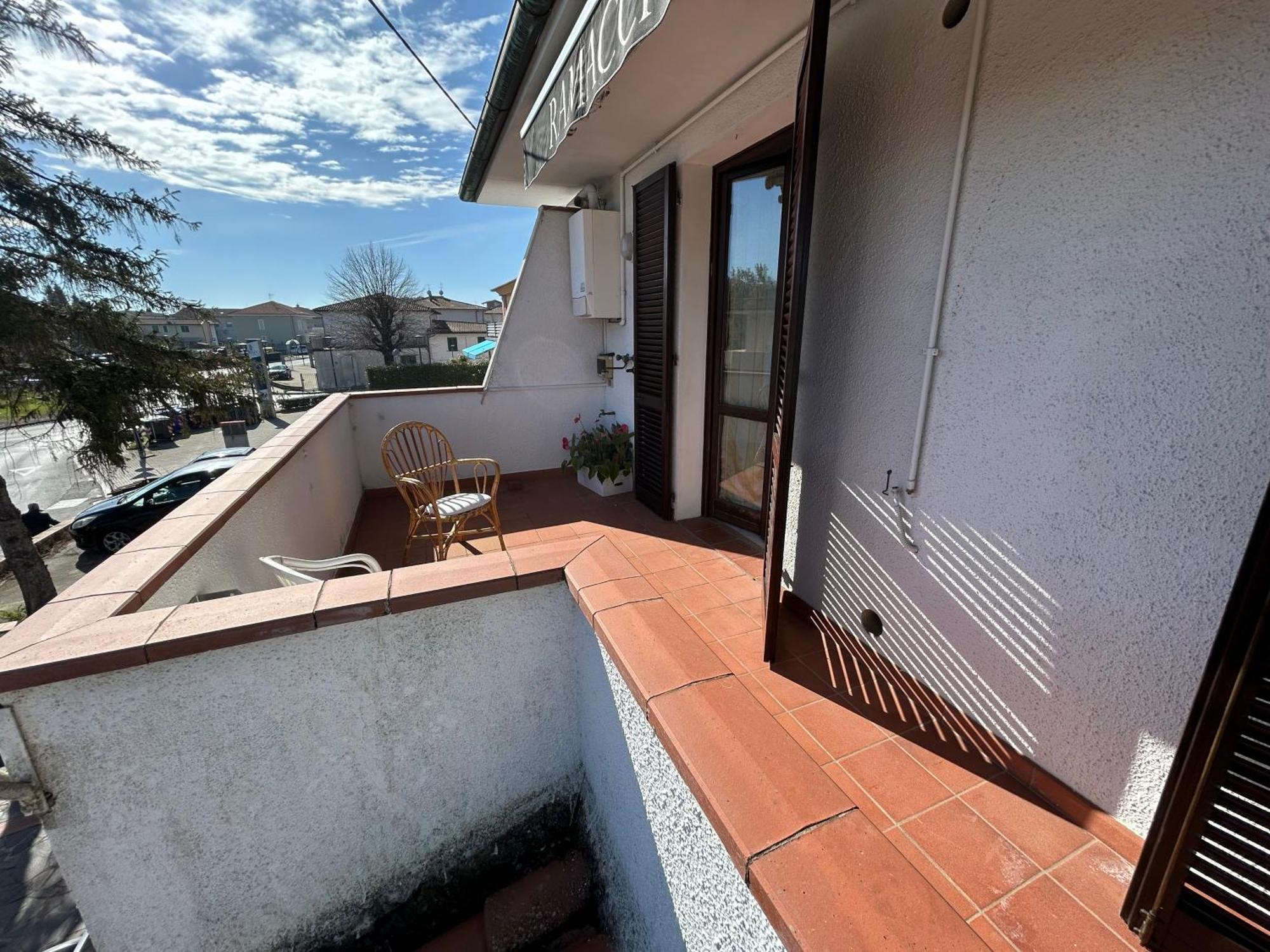 Appartamento La Casa Di Simo Montecalvoli Buitenkant foto